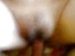 Sri lankan tamil mom gyda llaeth tits